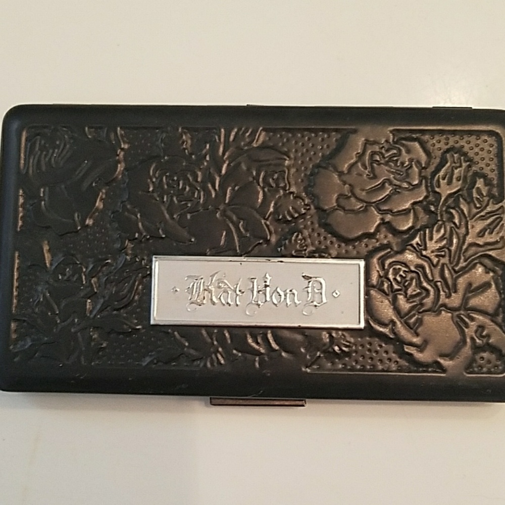 Kat Von D saint